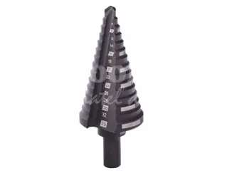 Stupňovitý vrták na plech; D 6,8,10,12,14,16,18,20,22,24,26,28,30; L92; d9,6