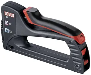 Ručná sponkovačka J-15; AD