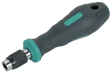 Skrutkovač stredný s magnetom