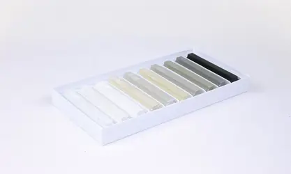 Sada mäkkých voskov 750 - biele/sivé odtiene; 8 cm - 10ks